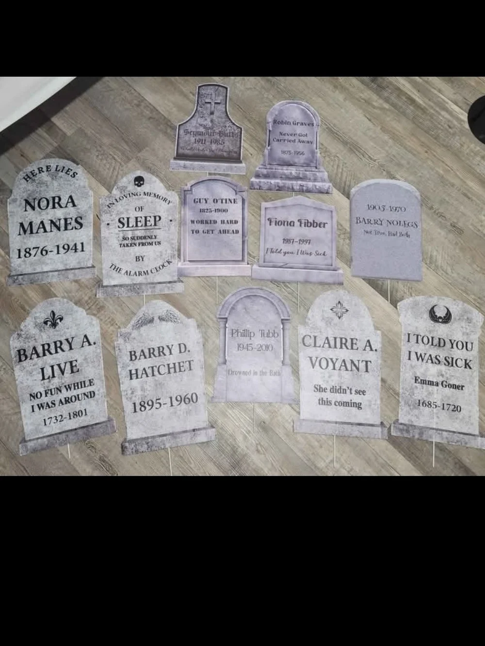 Halloween Tombstone Yard Decorations - Gray Stone Look (Set)